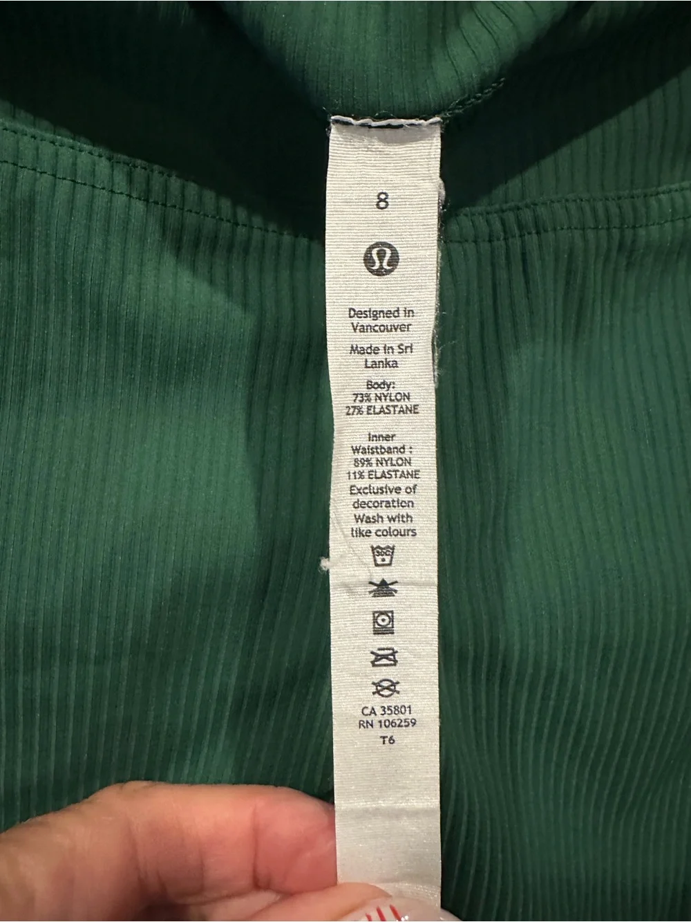 Lululemon biker shorts green sz 8